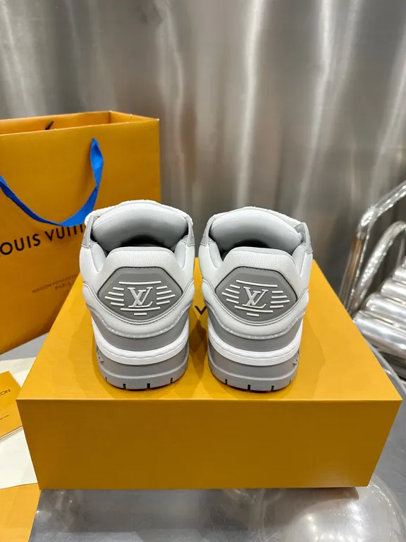 Louis Vuitton Shoe 